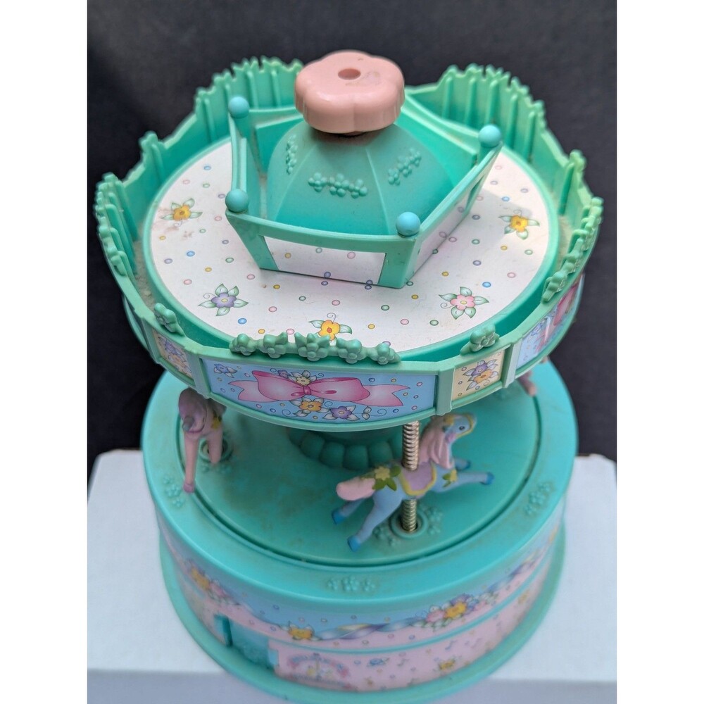 Vintage Music 'N Motion Carousel Music Box Horses Moose Mountain - Picture 8 of 10